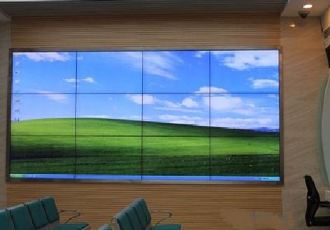 舞阳液晶拼接屏的另类用法。